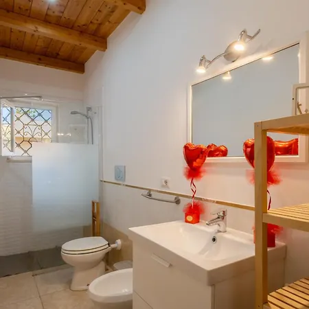 Vakantiehuis Costa E Cuore Torre Lapillo